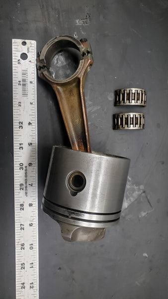 *1983-1997 Evinrude Johnson 0393924 393924 Piston & Connecting Rod 100-235HP OEM 321712 0321712