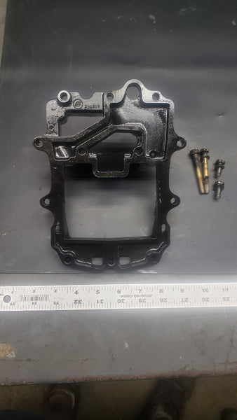 *1993-2005 Evinrude Johnson 338668 0338668 Exhaust Housing Water Plate 200-250Hp