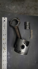 *1990-05 Mercury Mariner 7442A3 765-7442 Port Piston & Connecting Rod 135-200HP OEM