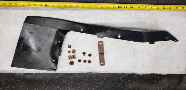 *1984 ATV Honda 200 TRX 661866-VM5-000ZA Front Left Mud Splash Guard Shield 4 Four-Wheeler OEM Fender Flare