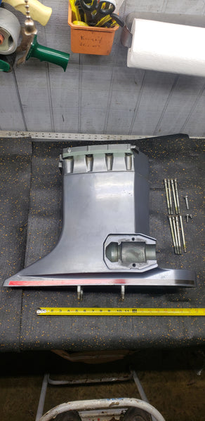 *2004-2009 Yamaha 60X-45111-01-8D Middle Unit Midsection Exhaust Housing 200-300Hp Driveshaft Upper Casing OEM Case Outboard