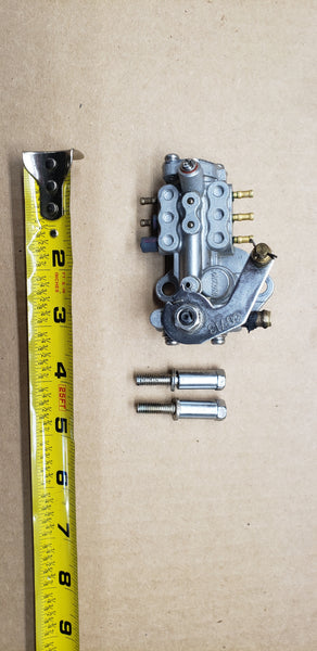 *2005-06 Yamaha 60V-13200-12-00 Oil Injection Pump 200-250Hp OEM Outboard