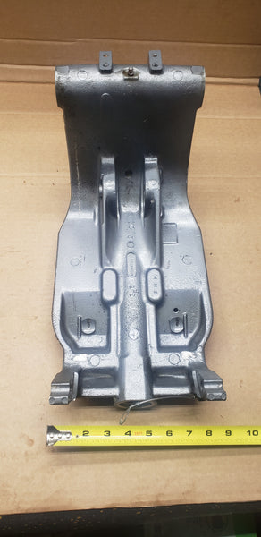 *1976-2000 Mercury Mariner 1499-8709-C6 8710A18 Swivel Transom Bracket 45-200HP