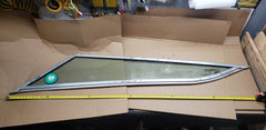 *1995' Chaparral Boat 2130 SS Port Side Section Windshield Window Glass 75-1/2" × 57-1/2" × 22-1/4"