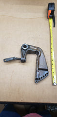 *1979-92 Mariner Yamaha 1484-9797M 68901 689-43111-01-EK Port Stern Transom Bracket 25-30Hp 8245M OEM Outboard (Copy)