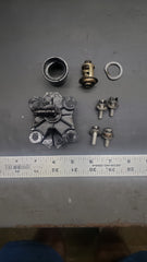 *93-01 Evinrude Johnson 0337486 0437090 337067 337533 Thermostat Cover 200-250HP Sleeve Spring