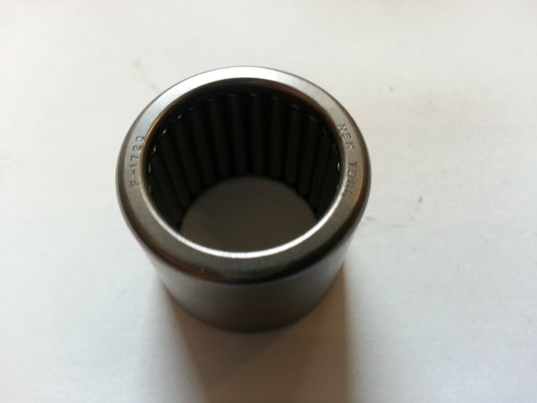 Mercury Mariner OEM Part # 31-82314M  OBSOLETE ROLLER BEARING Vintage (HD*)