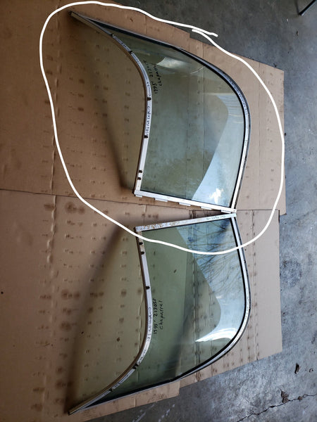*1995' Chaparral Boat 2130 SS Port Side Windshield Window Curved Glass