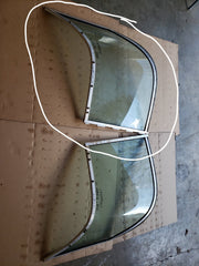 *1995' Chaparral Boat 2130 SS Port Side Windshield Window Curved Glass