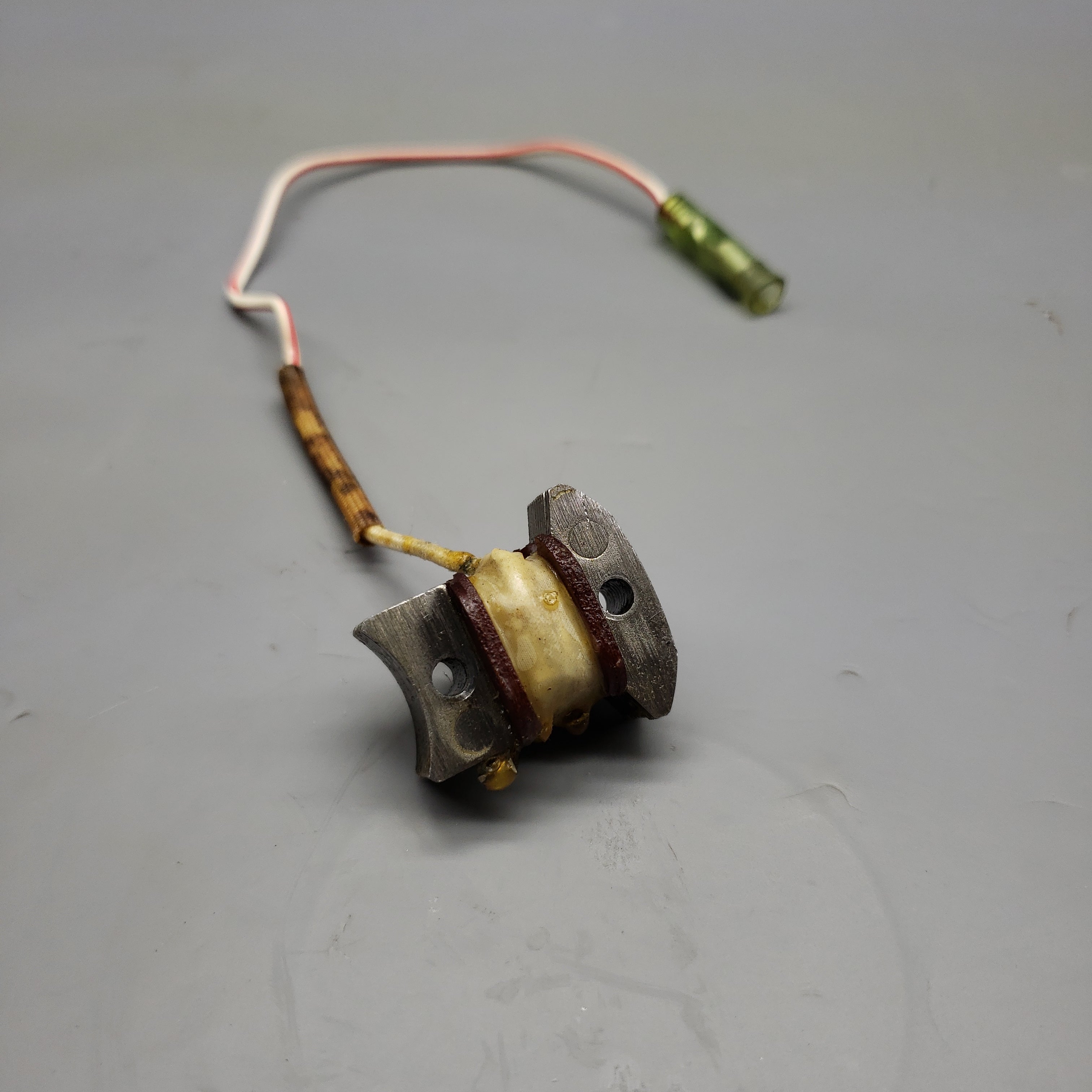 1984-1997 Yamaha Mariner 689-85580-40-00 84877MMagneto Coil