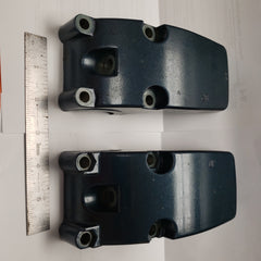 *Yamaha Mariner 689-44551-00-EJ 84842m 84843m Exhaust Housing Mount Covers 20-25-28-30 Hp Outboard