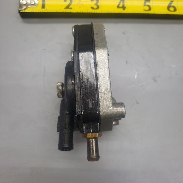 East-outboard-Marine Fuel Pump For Johnson Evinrude 25-70 HP 1995-1996 – Replaces 0438557