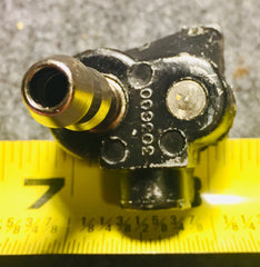 ~•1967-1982 Evinrude Johnson 4-115 Hp 0303600, 0376154 Inlet Fuel Connector Vintage